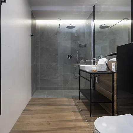 Sun Towers - Parking & Balkon - By Rent Like Apartament