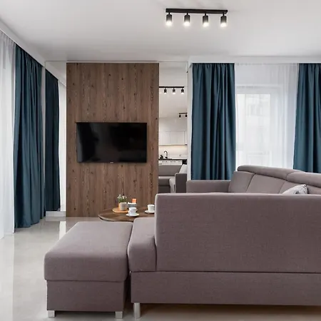 Sun Towers - Parking & Balkon - By Rent Like *