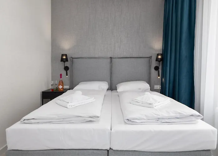 Appartement Sun Towers - Parking & Balkon - By Rent Like