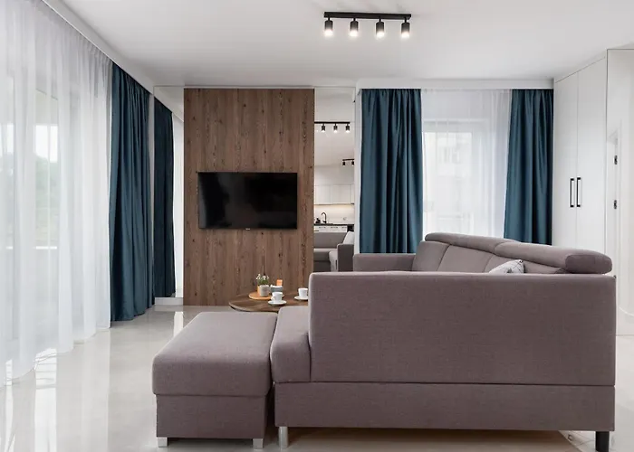 Sun Towers - Parking & Balkon - By Rent Like *